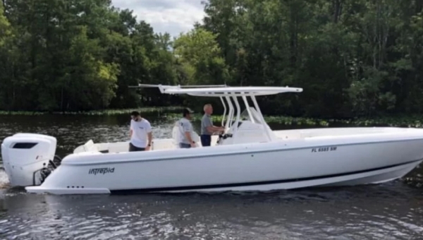 COX celebrates first North American installation of Diesel Outboards